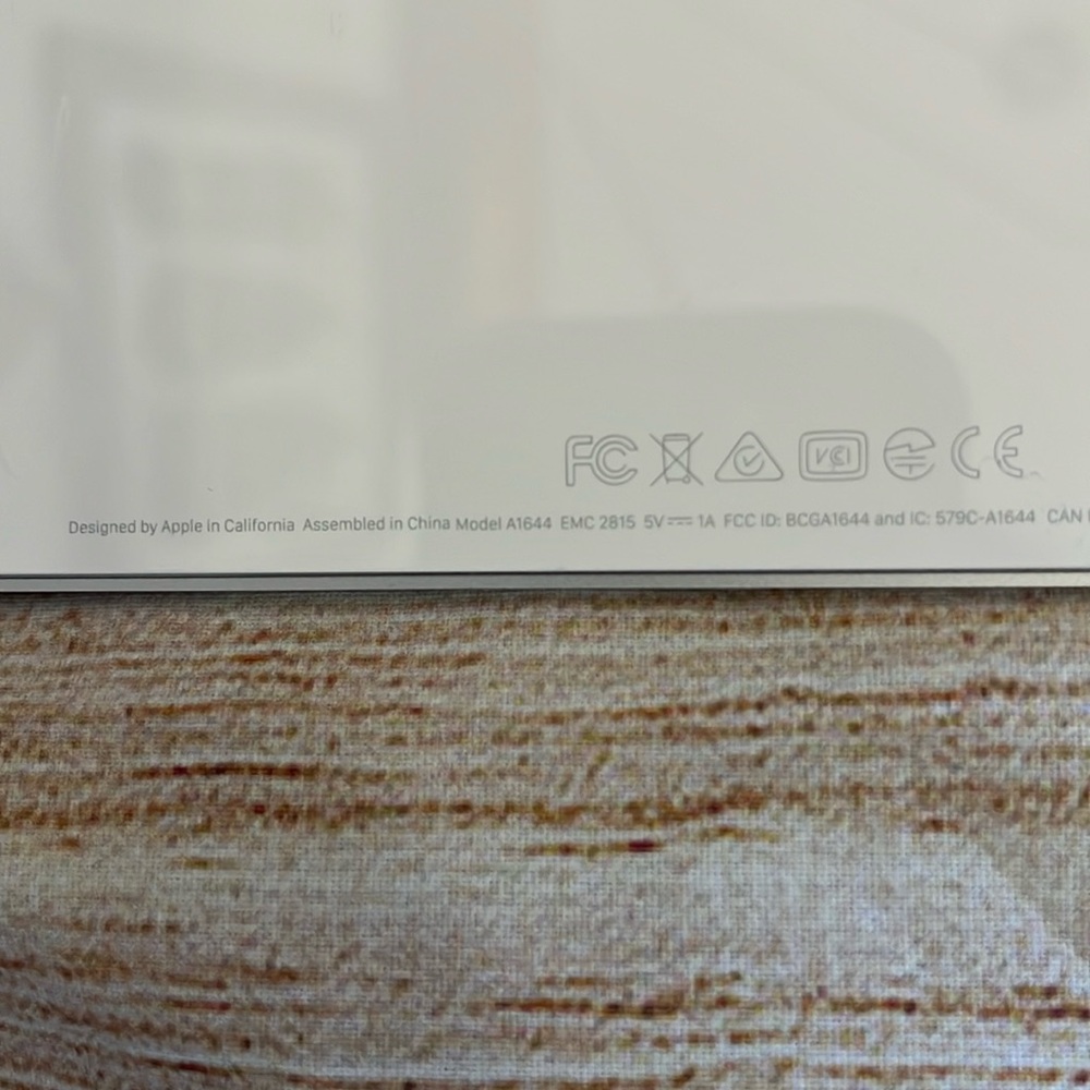 Apple Magic Keyboard A1644 - Picture 3 of 8
